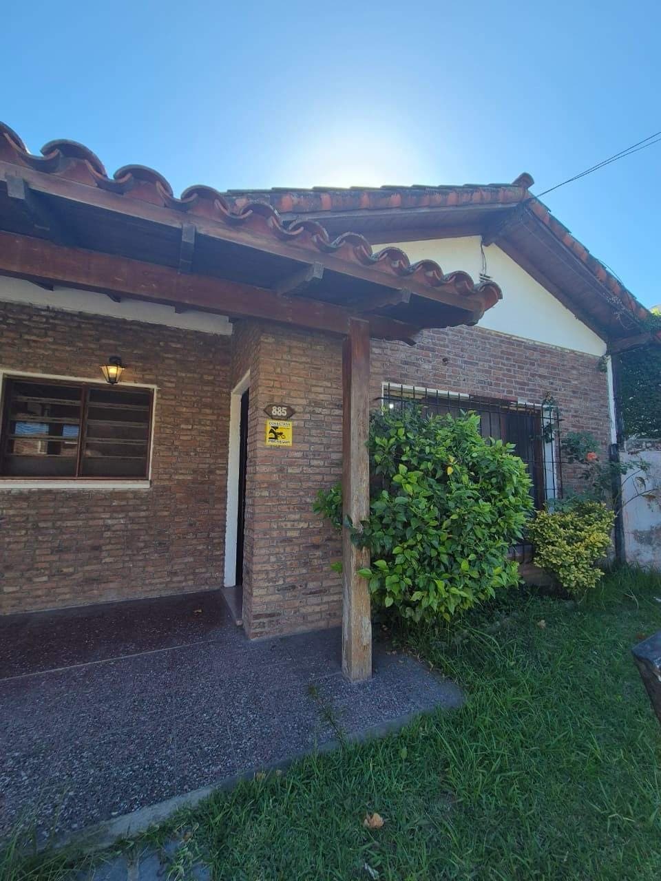 Casa en Alquiler en Bella Vista