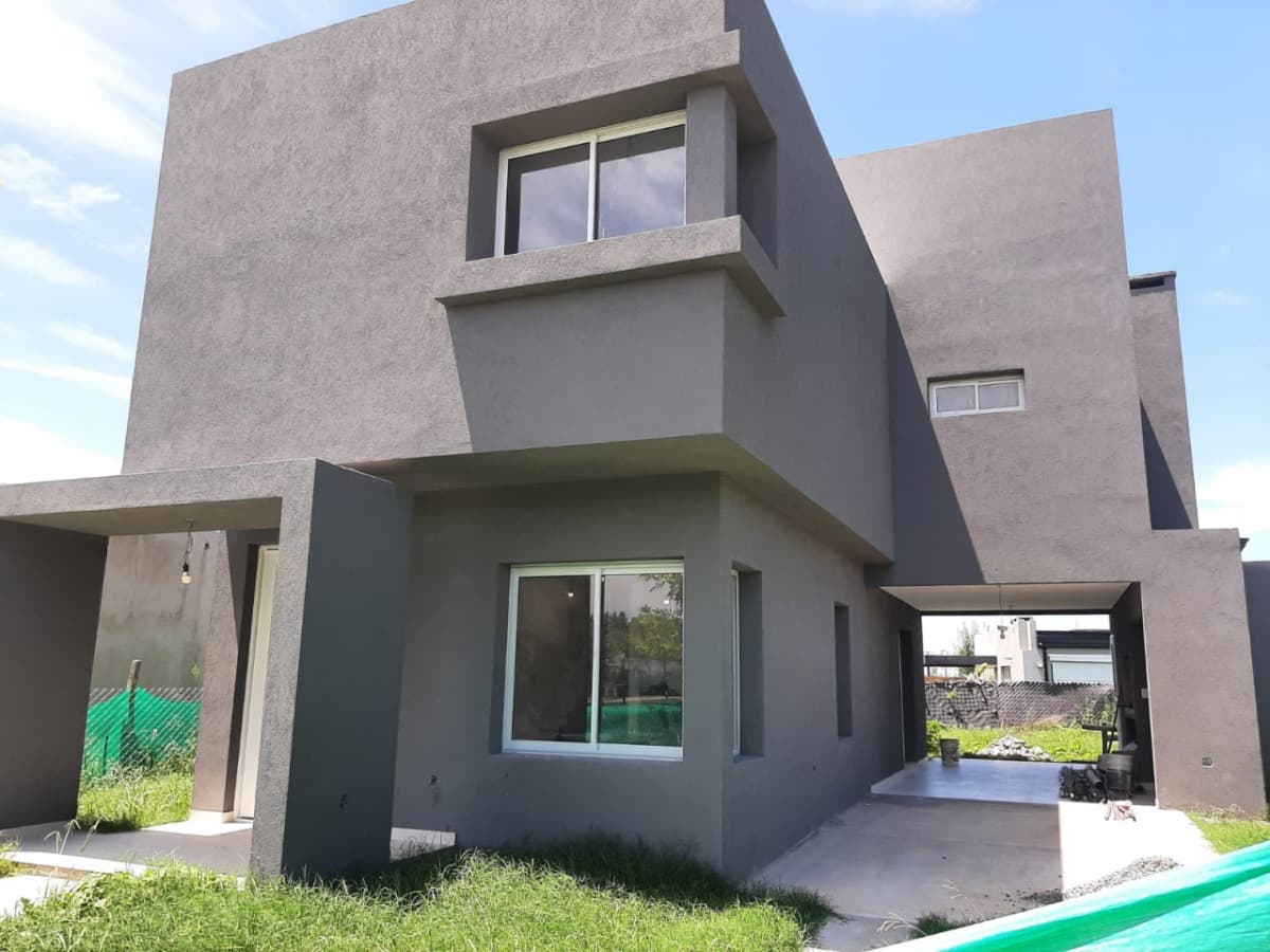 Casa en Venta en Pilar del Este